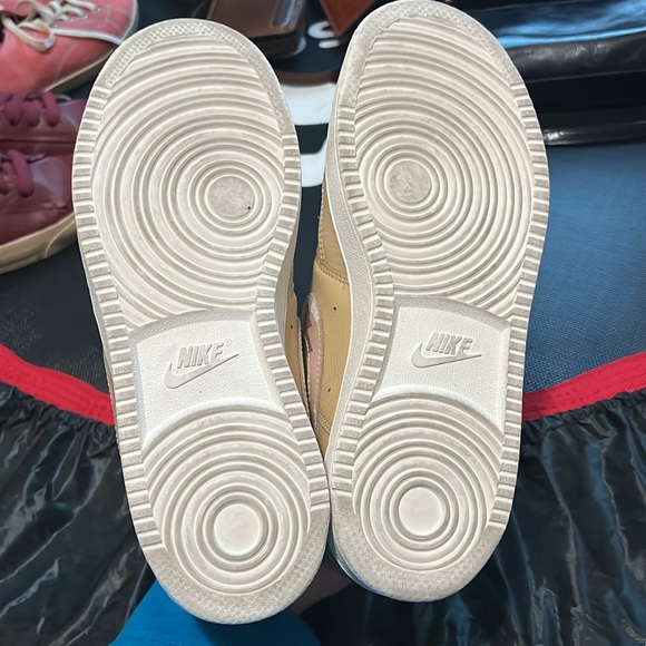 Nike Wmns Court Vision Low 'Sesame Camo' - Picture 4 of 7